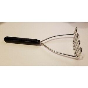 Vintage Potato Vegetable Masher Black Handle Kitchen Utensil 9 3/4"